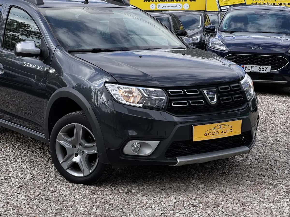 Dacia Sandero - фото 2