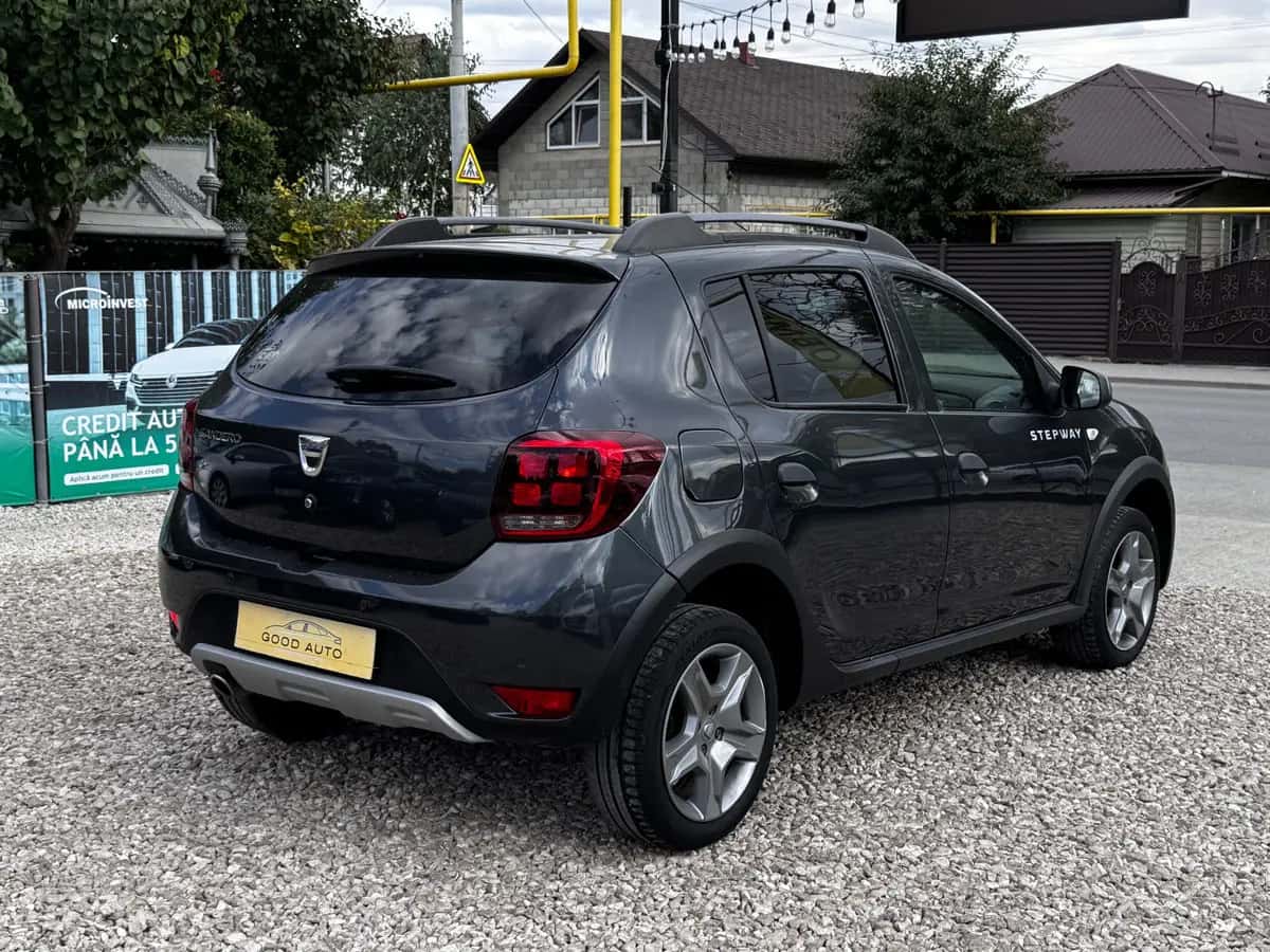 Dacia Sandero - фото 5