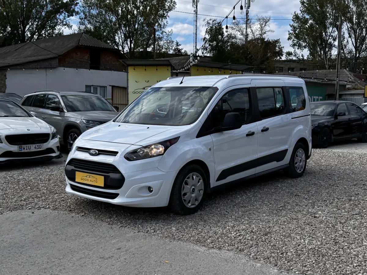 Ford Tourneo Connect - fotografia 3