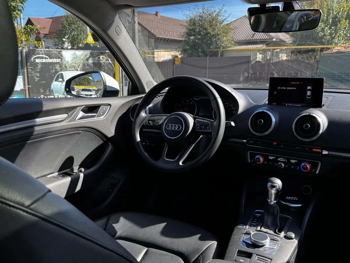 Audi A3 - фото 18