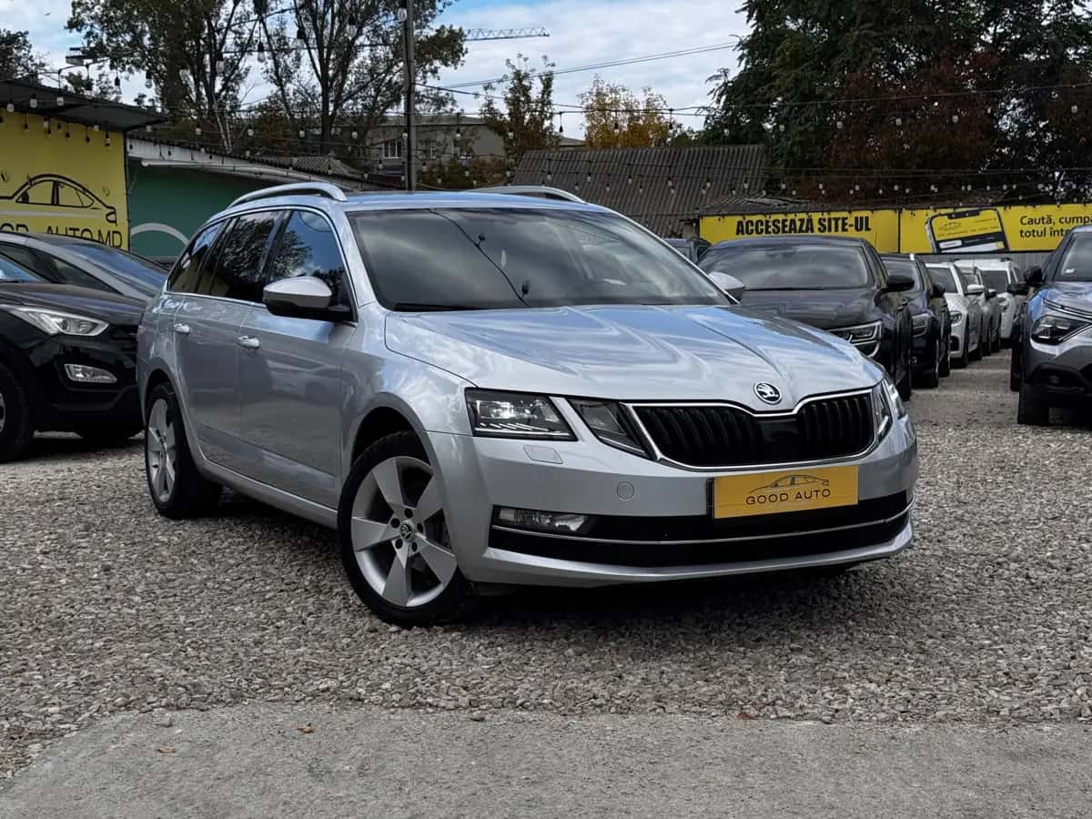 Skoda Octavia - фото 1