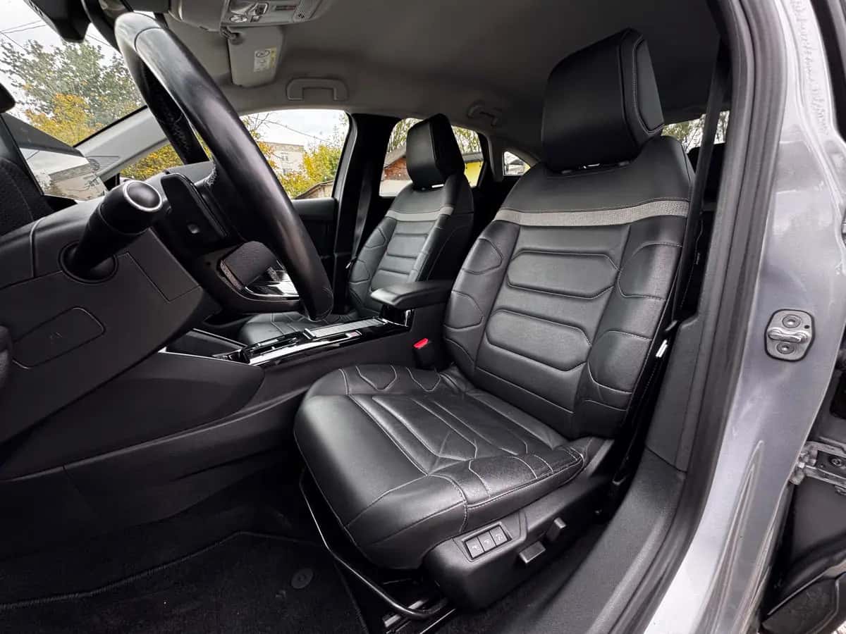 Citroen C4 - fotografia 14