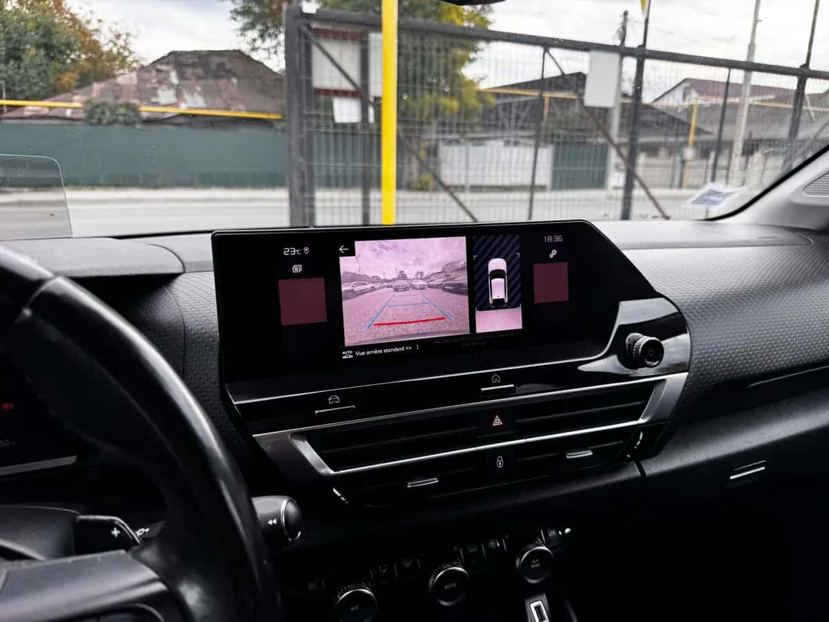 Citroen C4 - fotografia 18