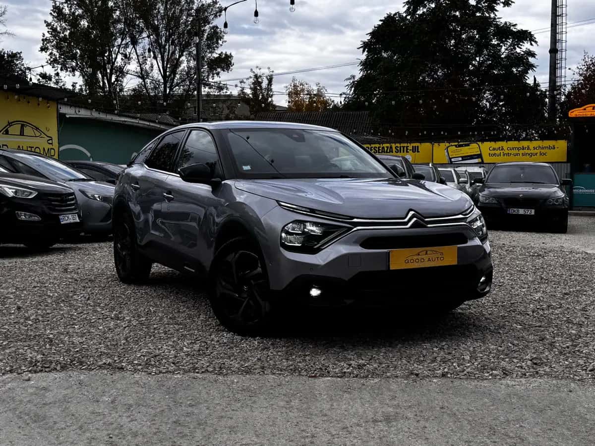 Citroen C4 - fotografia 1