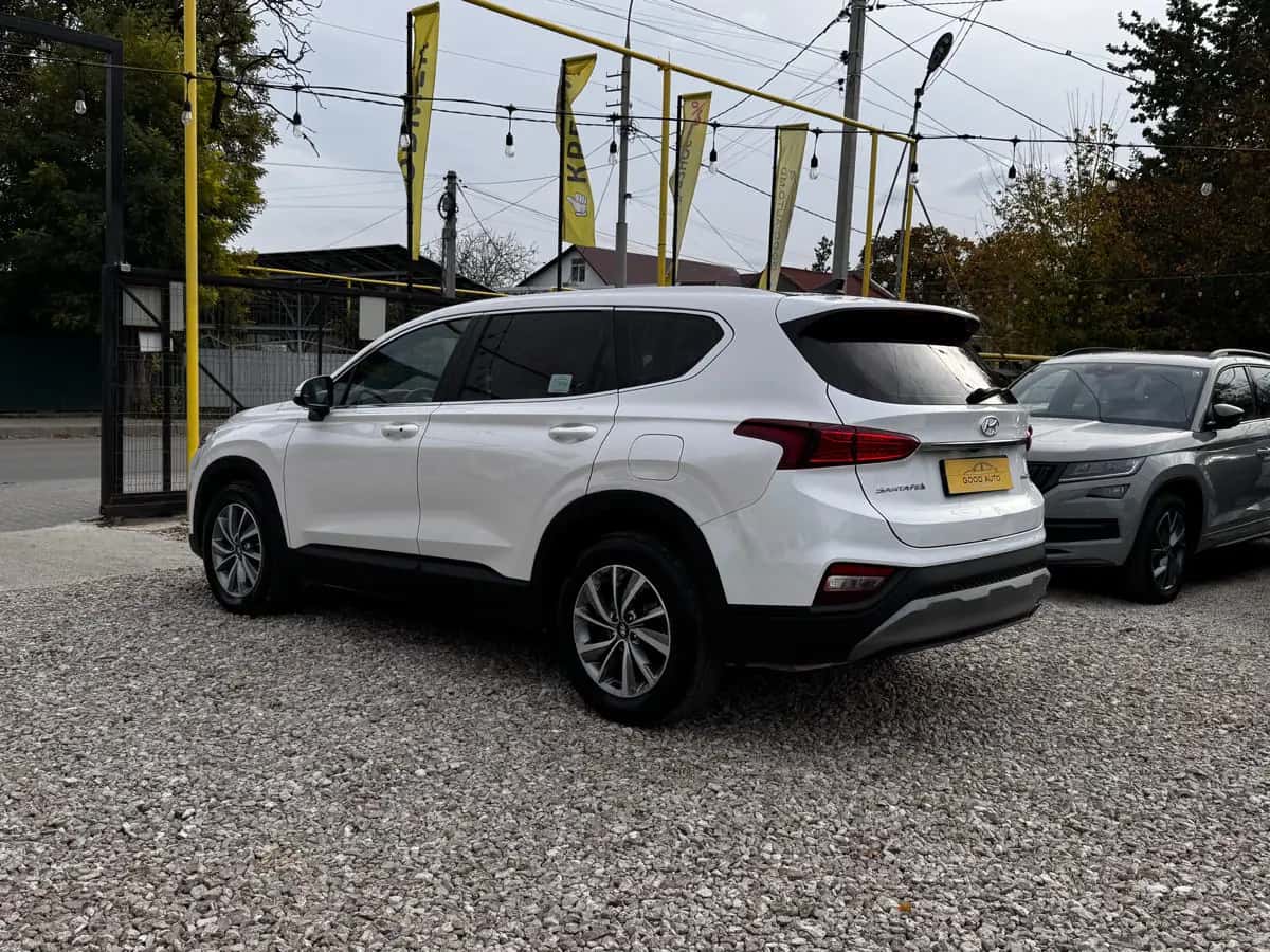 Hyundai Santa FE - fotografia 7