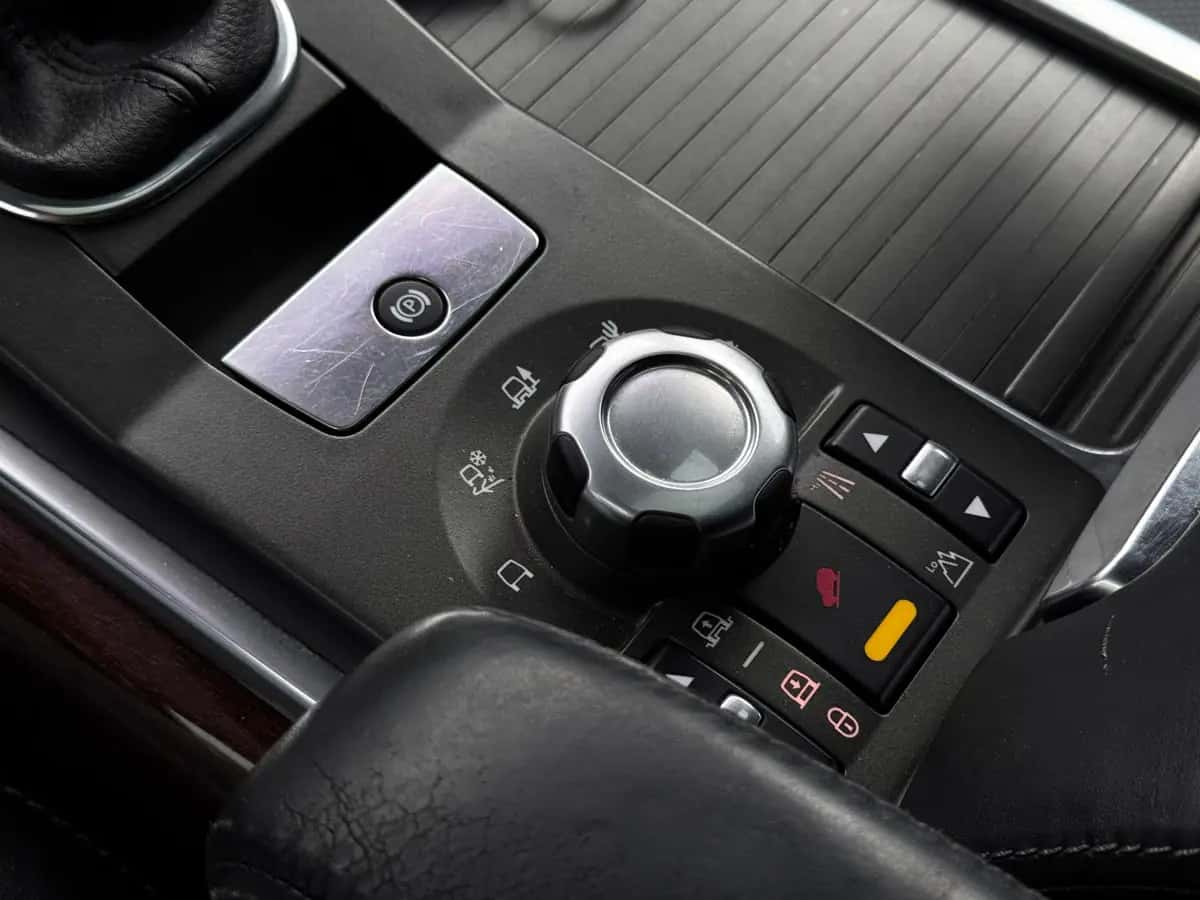 Land Rover Range Rover Sport - fotografia 16