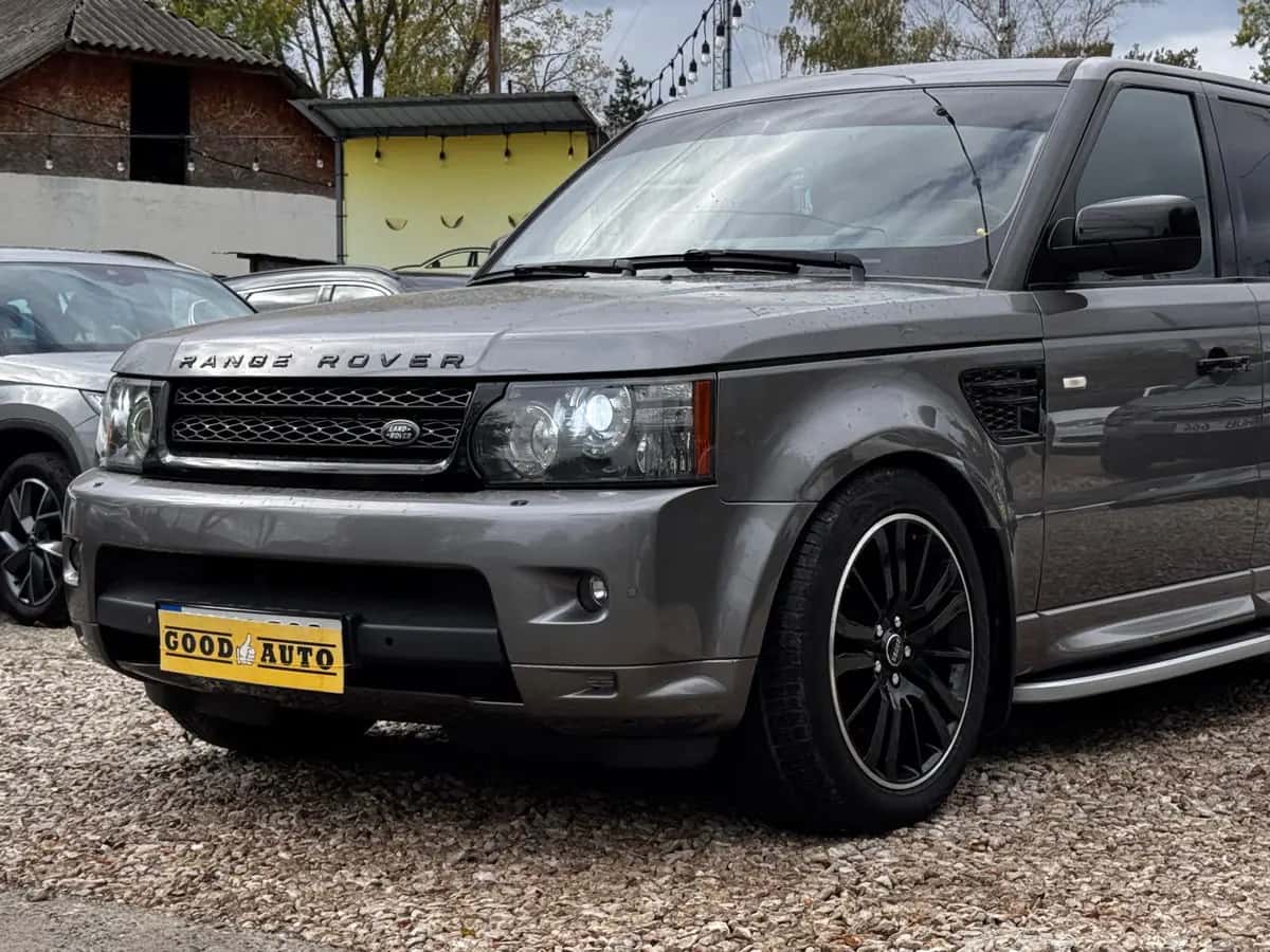 Land Rover Range Rover Sport - fotografia 4