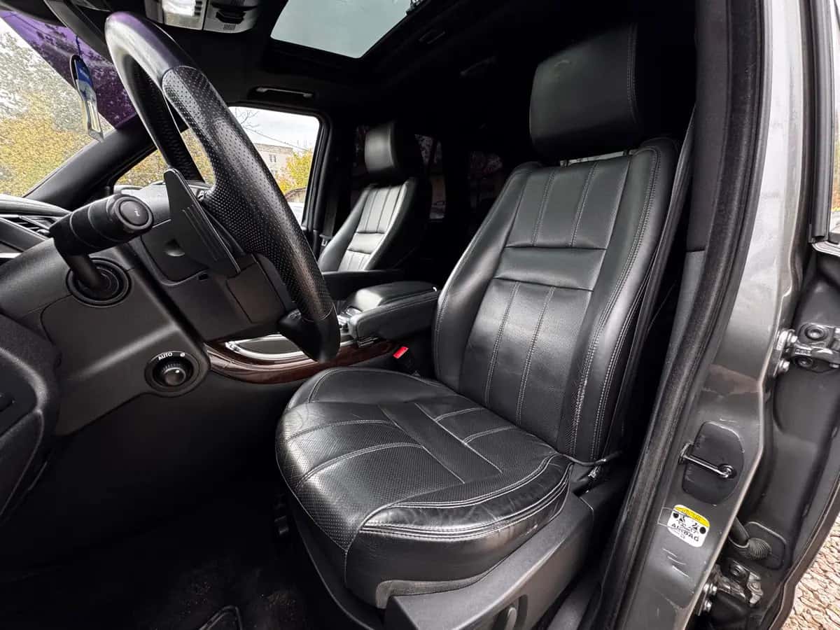 Land Rover Range Rover Sport - fotografia 10