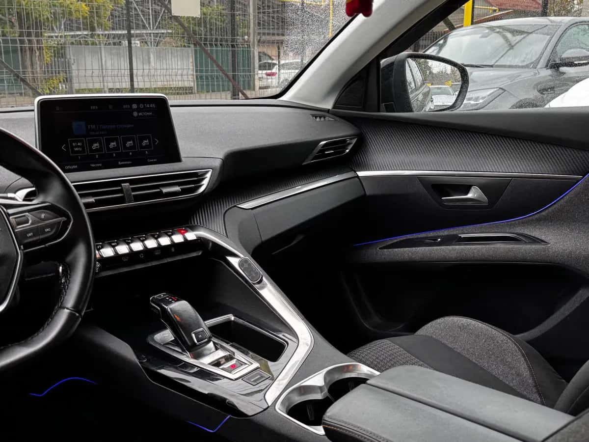 Peugeot 5008 - fotografia 11