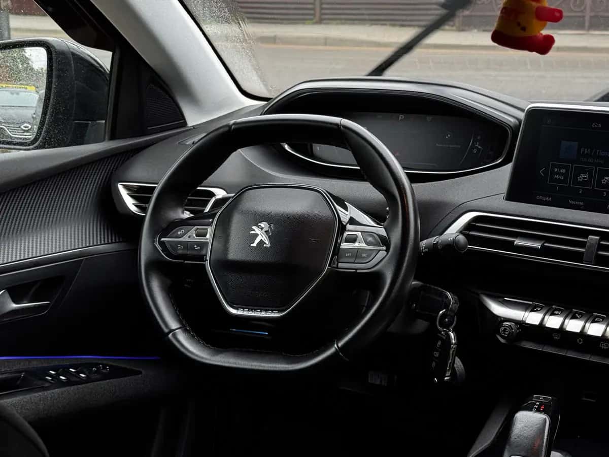 Peugeot 5008 - fotografia 16