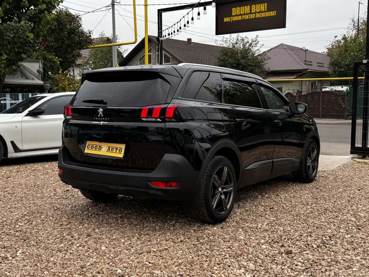 Peugeot 5008 - fotografia 5