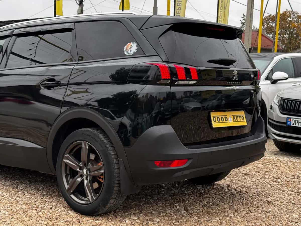 Peugeot 5008 - fotografia 7
