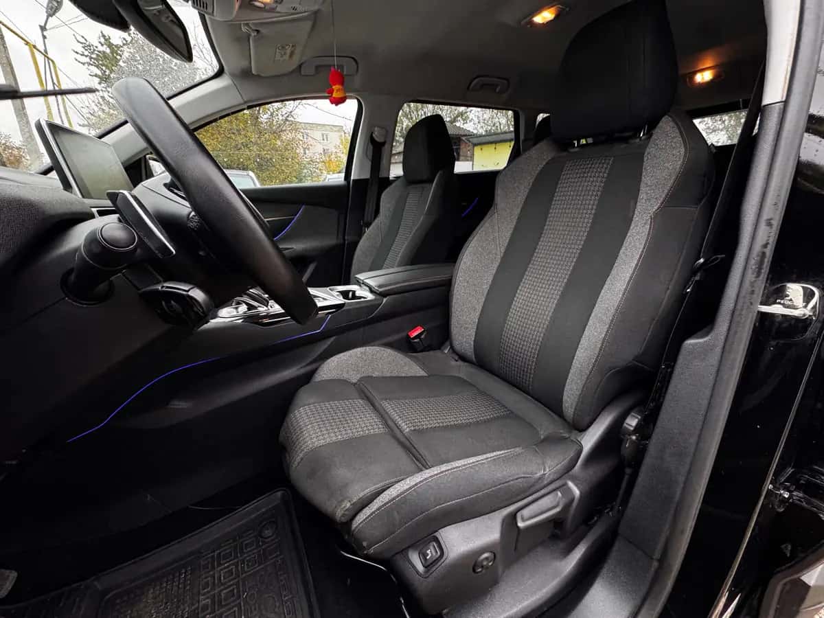Peugeot 5008 - fotografia 10