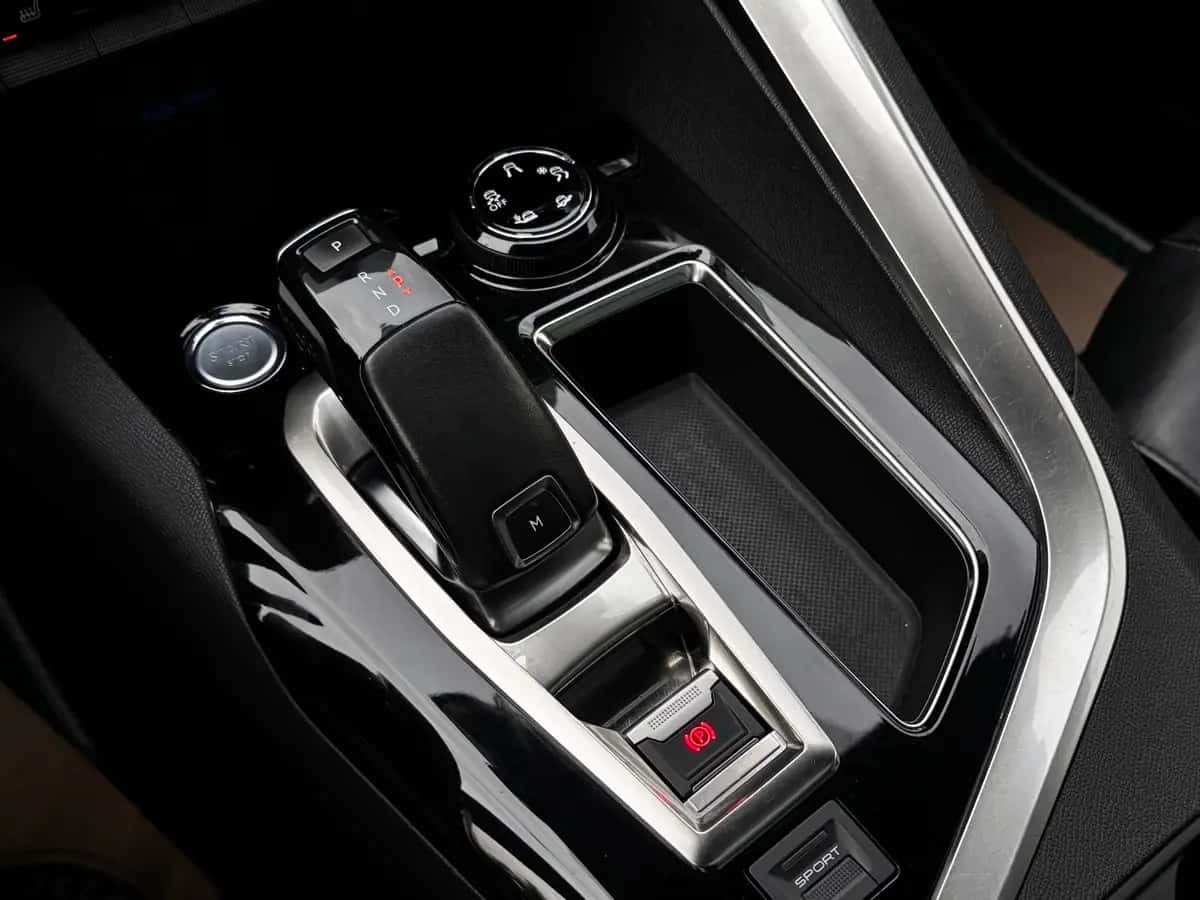 Peugeot 5008 - фото 17