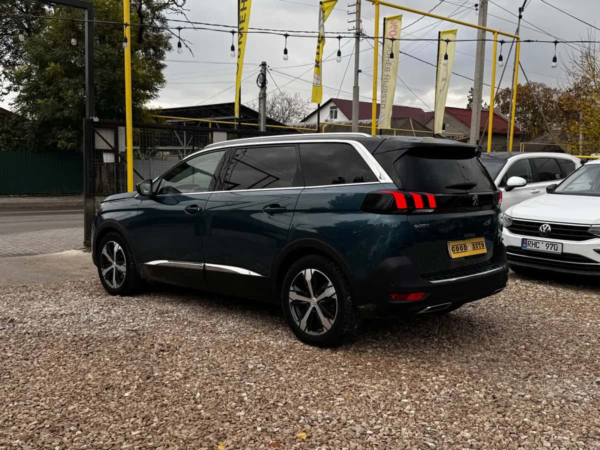 Peugeot 5008 - фото 7