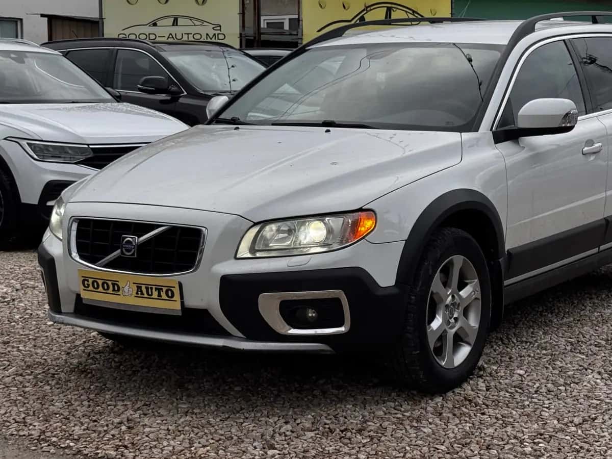Volvo XC70 - fotografia 4