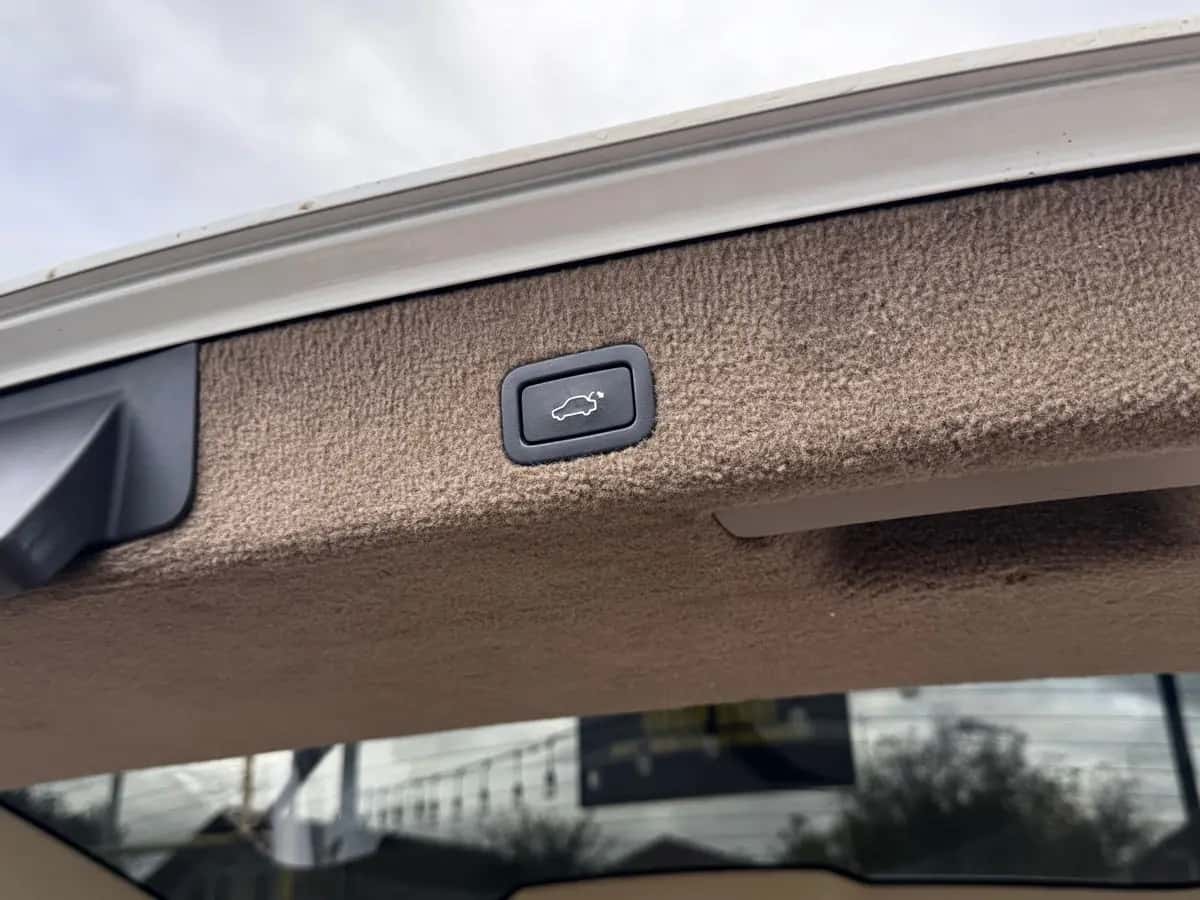 Volvo XC70 - fotografia 8