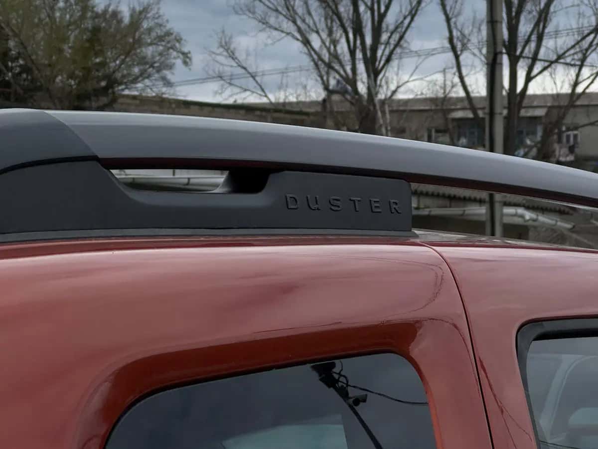 Dacia Duster - фото 8