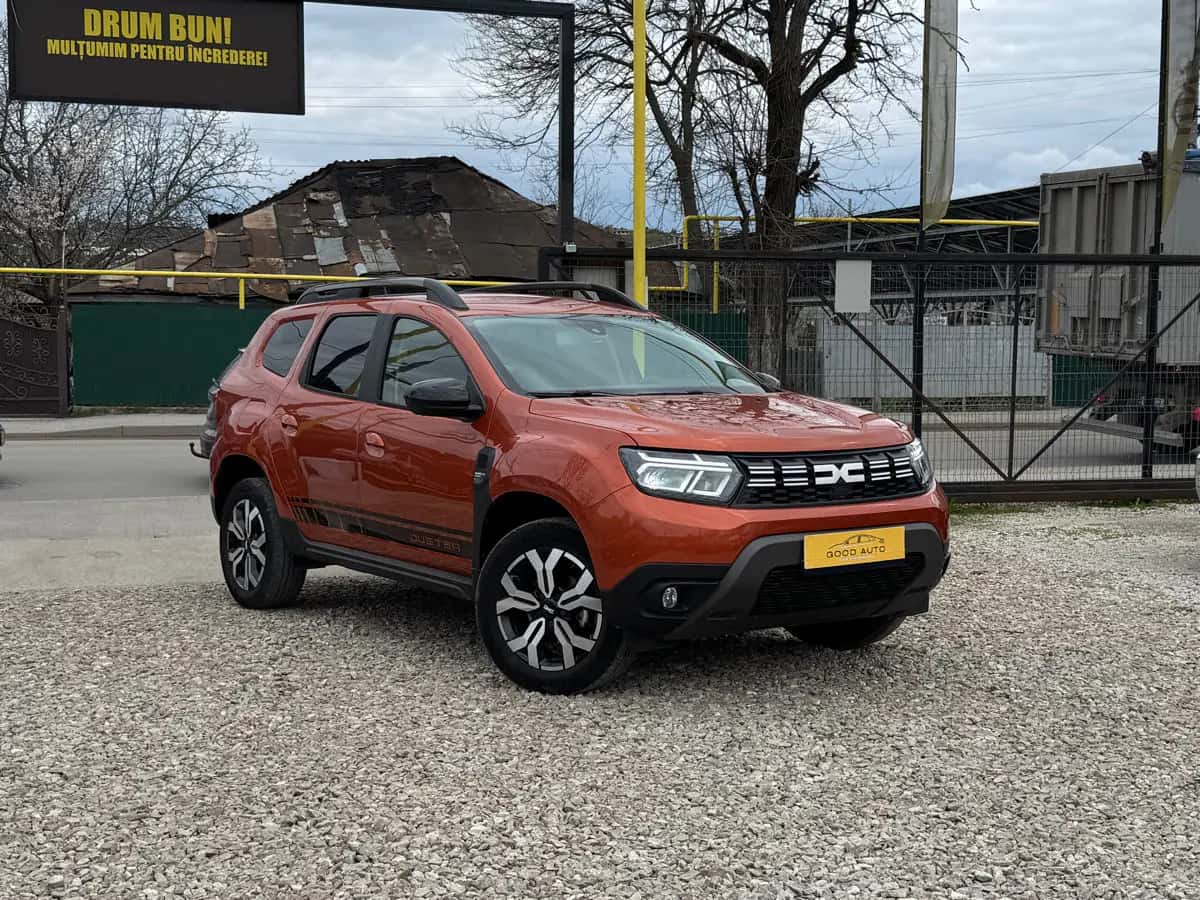 Dacia Duster - фото 1