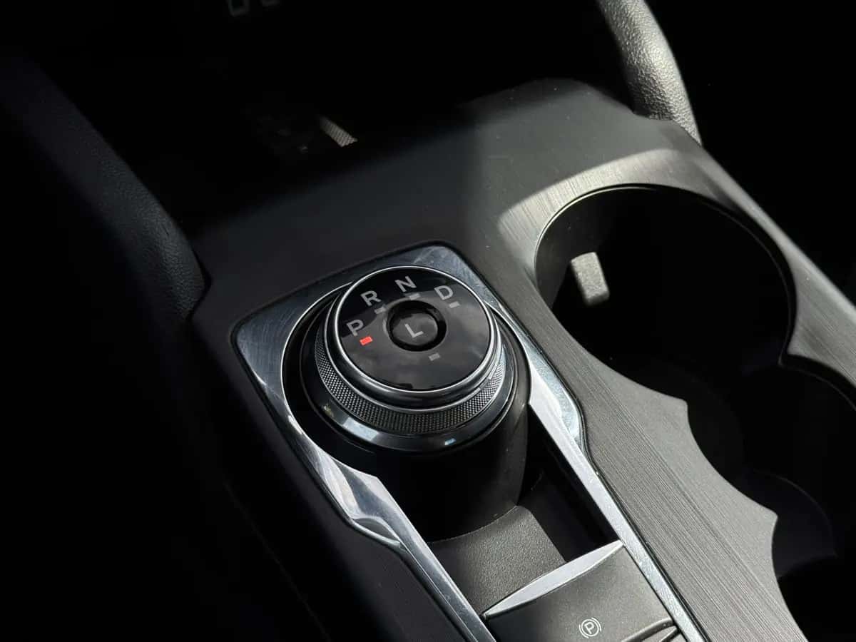 Ford Kuga - фото 11