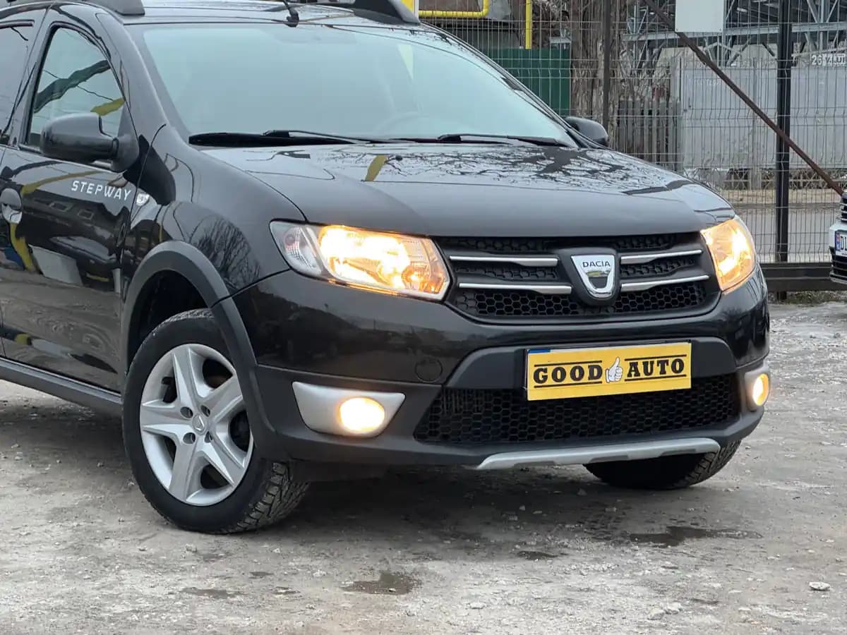 Dacia Sandero Stepway - fotografia 2