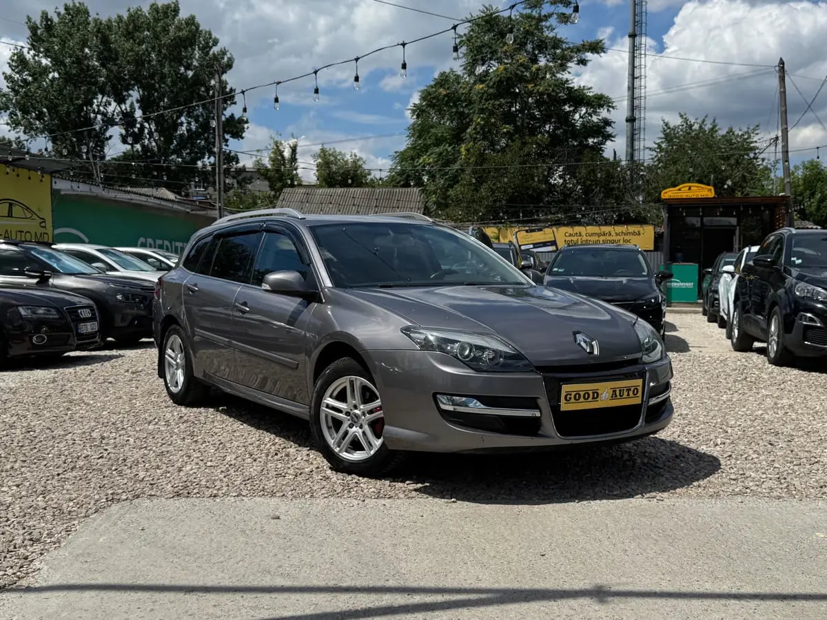 Renault Laguna - главное фото