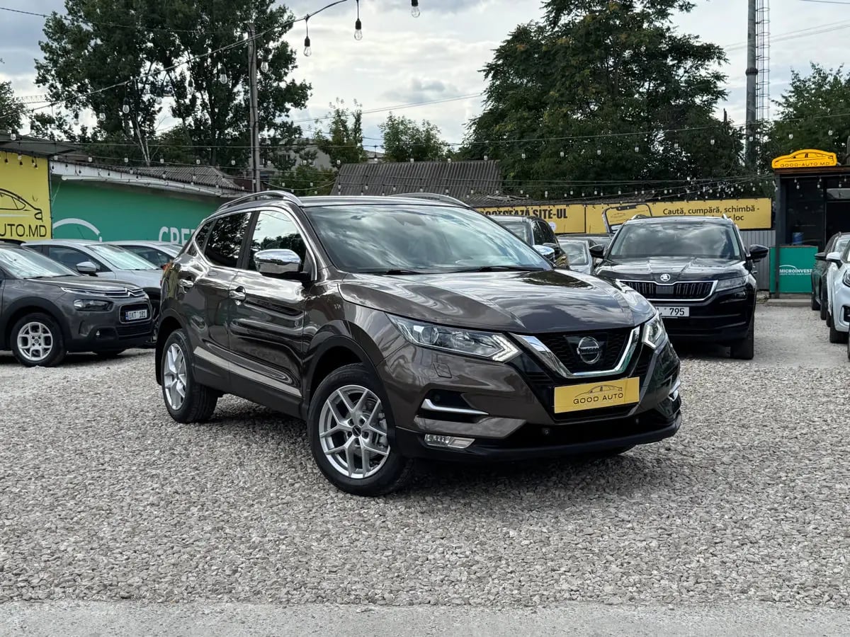Nissan Qashqai - fotografia 1
