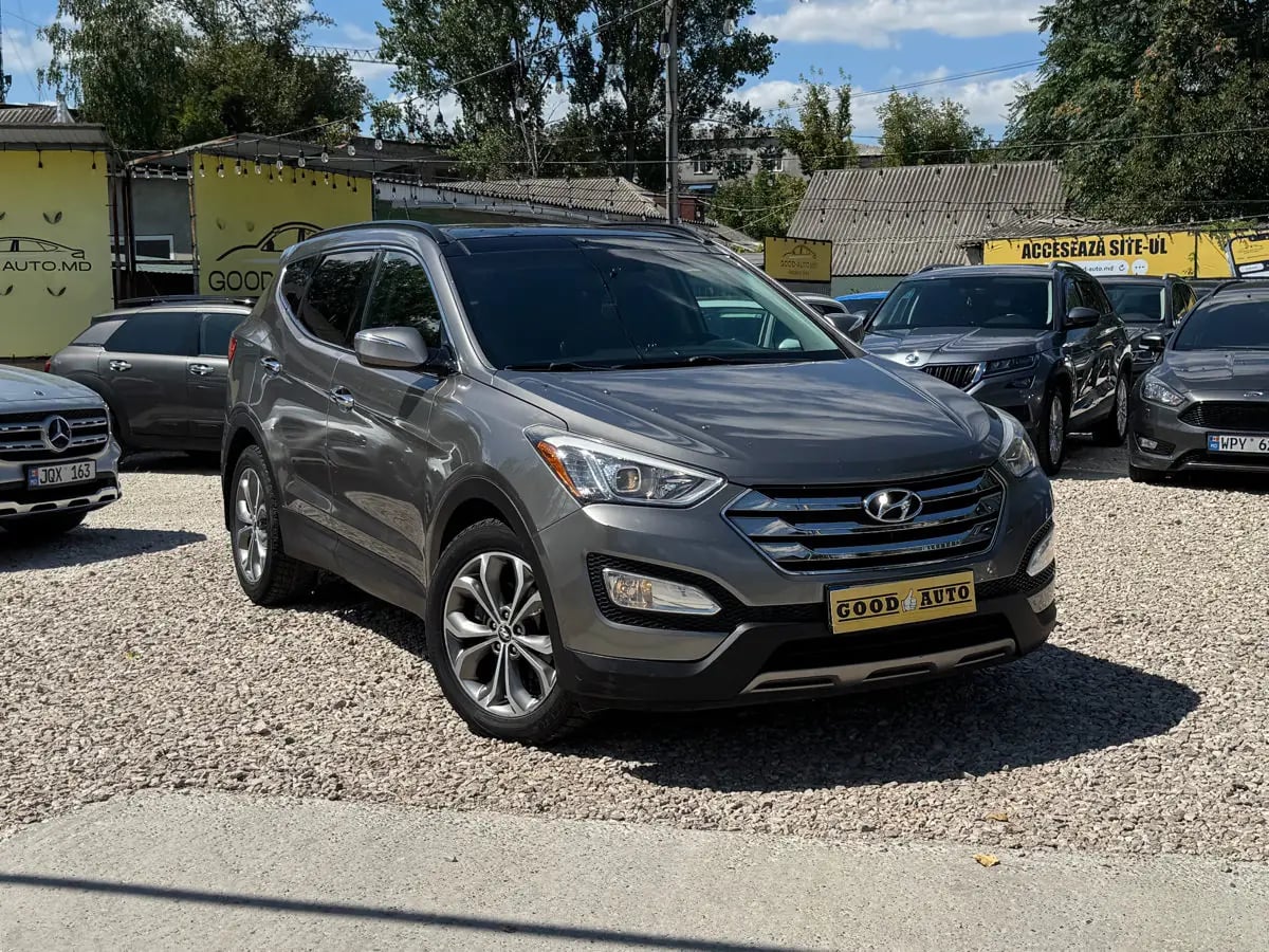 Hyundai Santa FE - главное фото