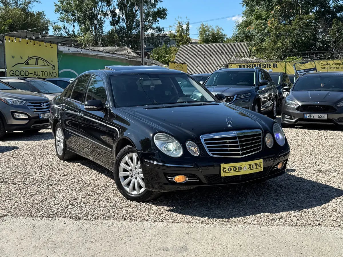 Mercedes E-Class - фото 1