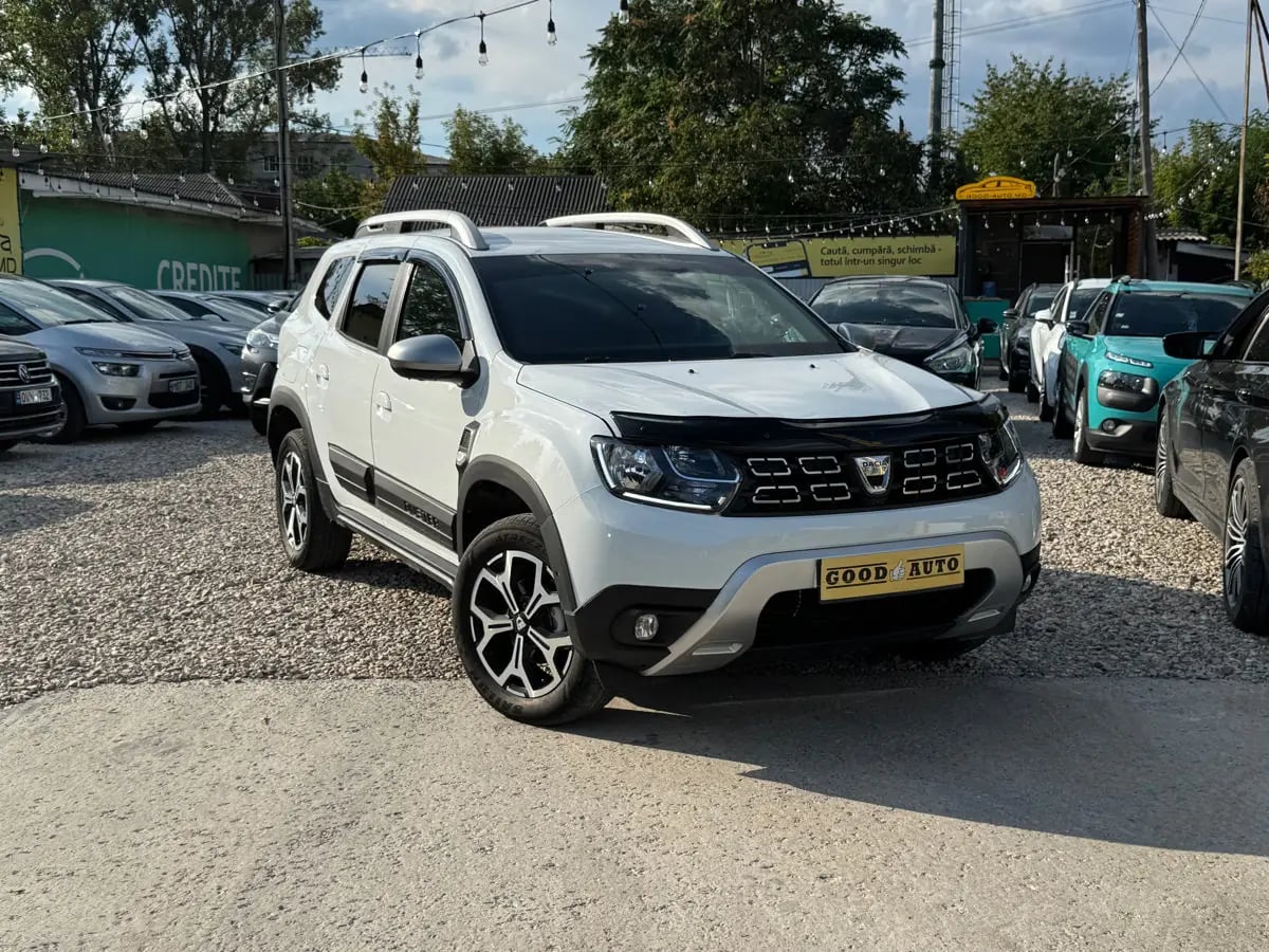 Dacia Duster - главное фото