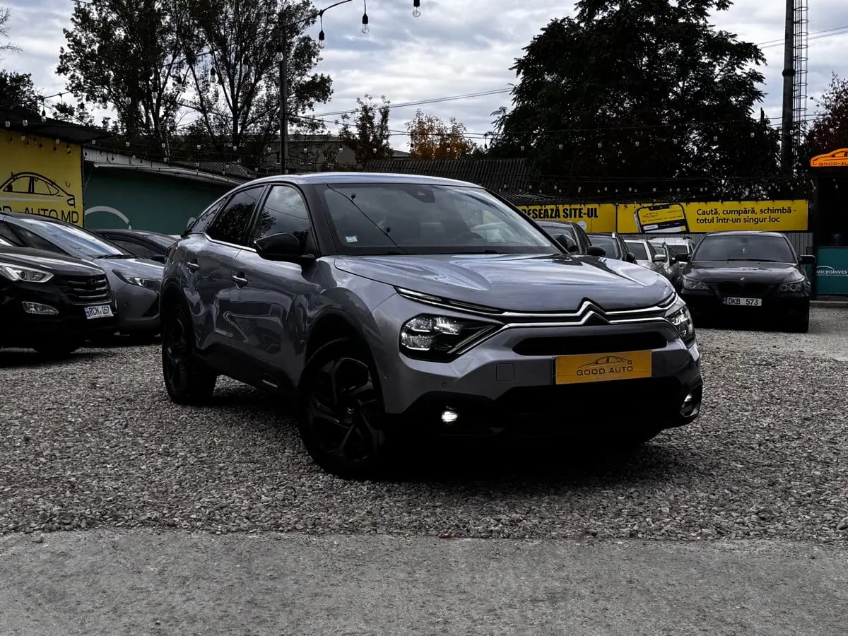 Citroen C4 - fotografia 1