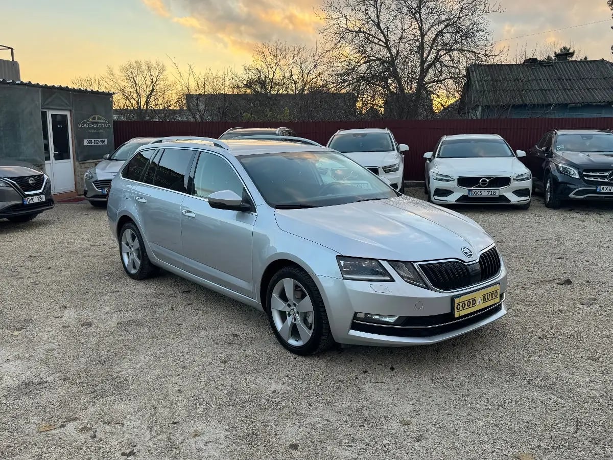 Skoda Octavia - fotografia principala