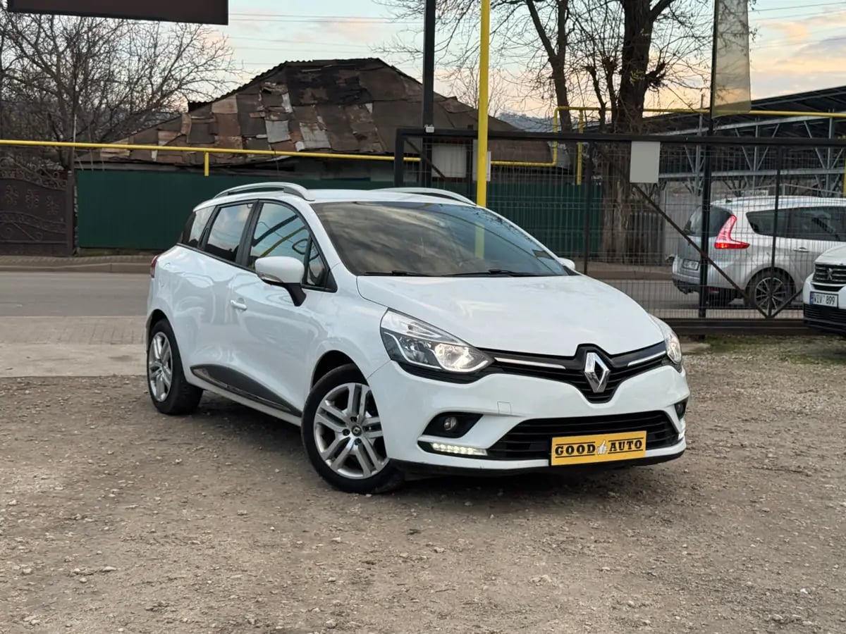 Renault Clio - главное фото