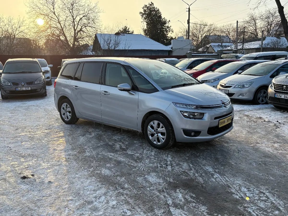 Citroen C4 SpaceTourer - главное фото