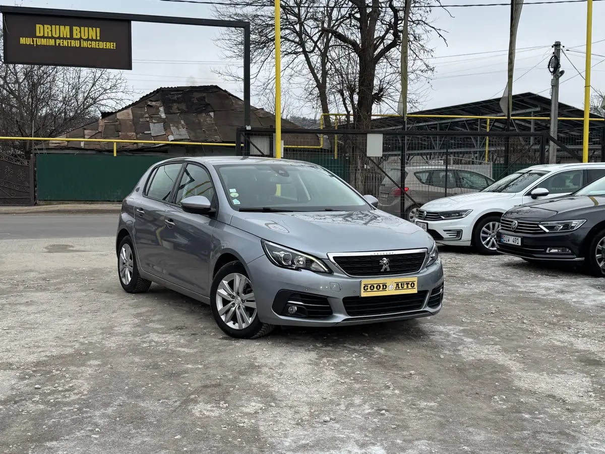 Peugeot 308 - главное фото