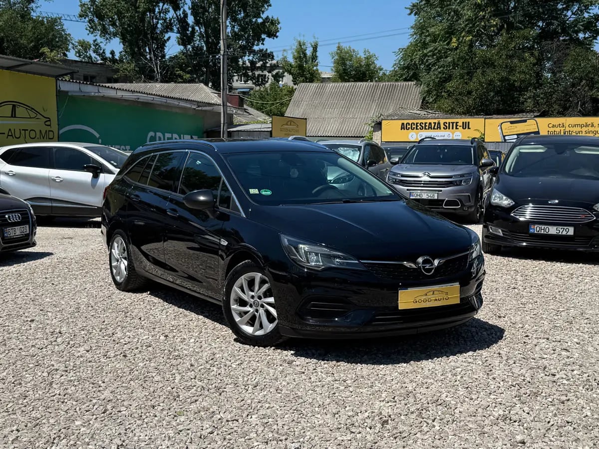Opel Astra - главное фото