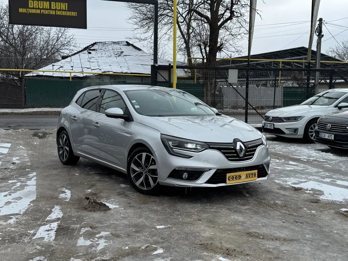 Renault Megane - главное фото