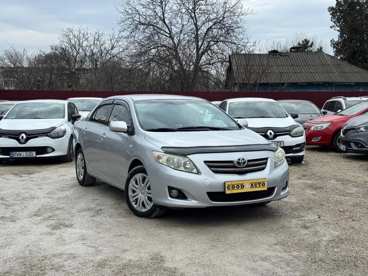 Toyota Corolla - главное фото