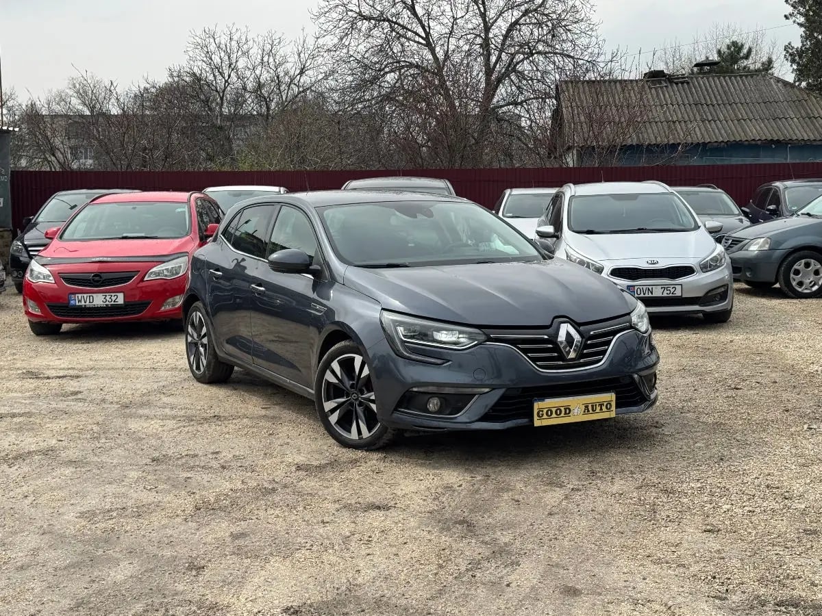 Renault Megane - fotografia principala