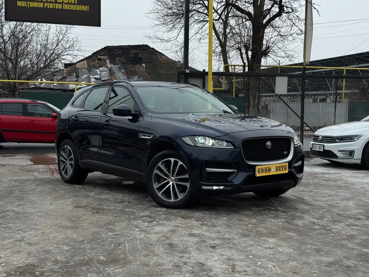 Jaguar F-PACE - fotografia principala