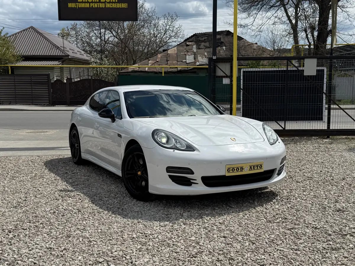 Porsche Panamera - fotografia principala