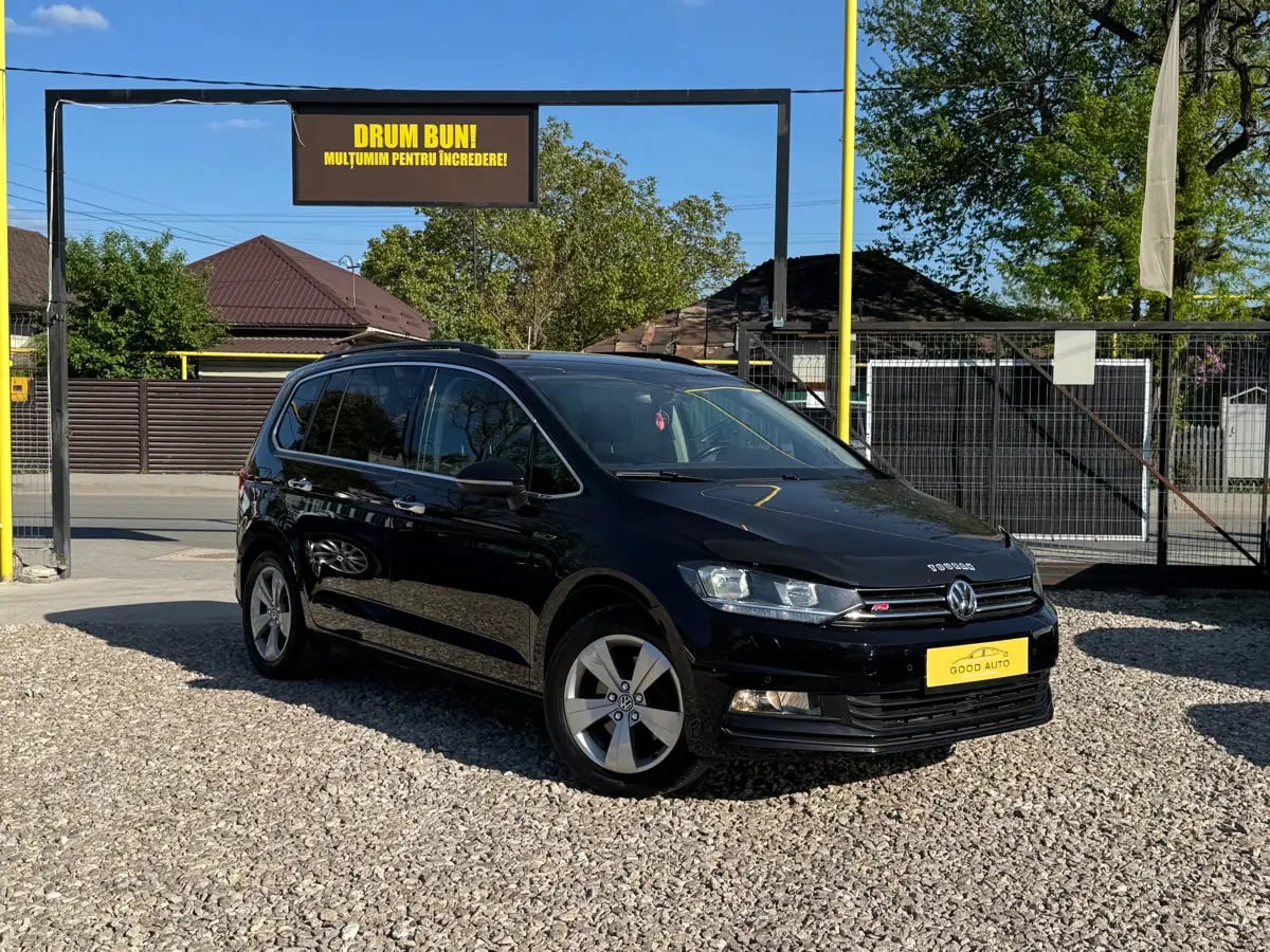 Volkswagen Touran - fotografia principala