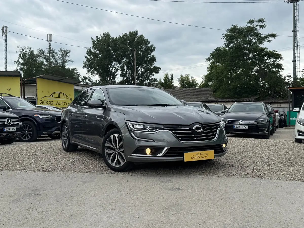 Renault Samsung SM6 - главное фото