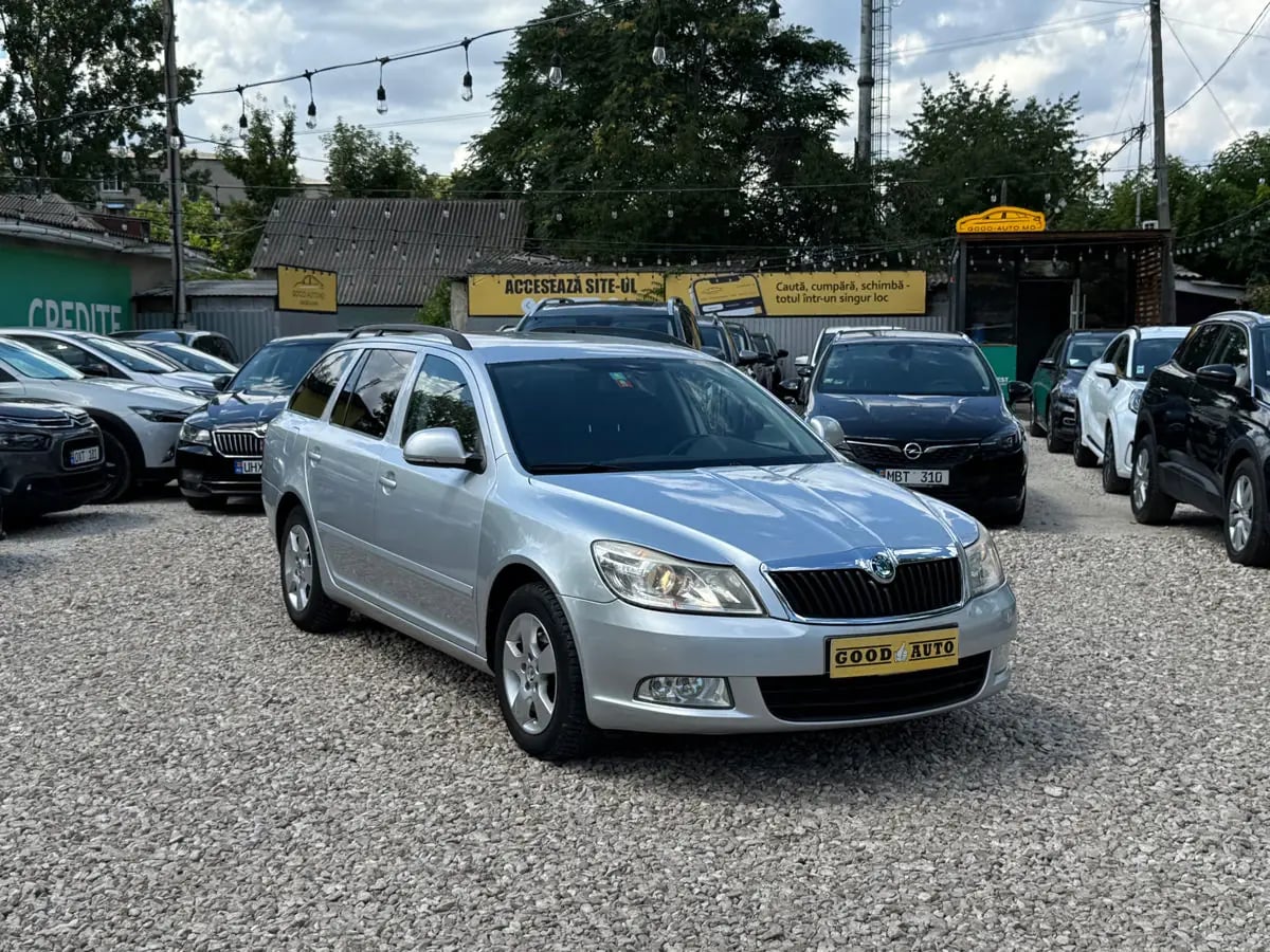 Skoda Octavia - фото 1