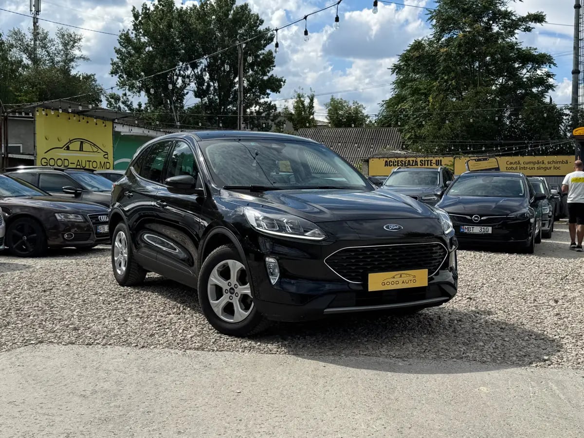 Ford Kuga - главное фото