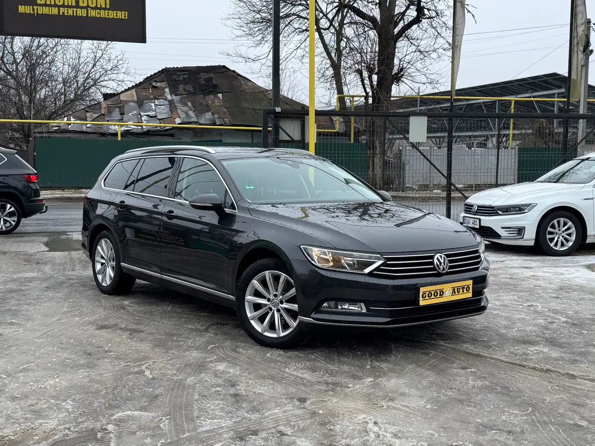 Volkswagen Passat - фото 1