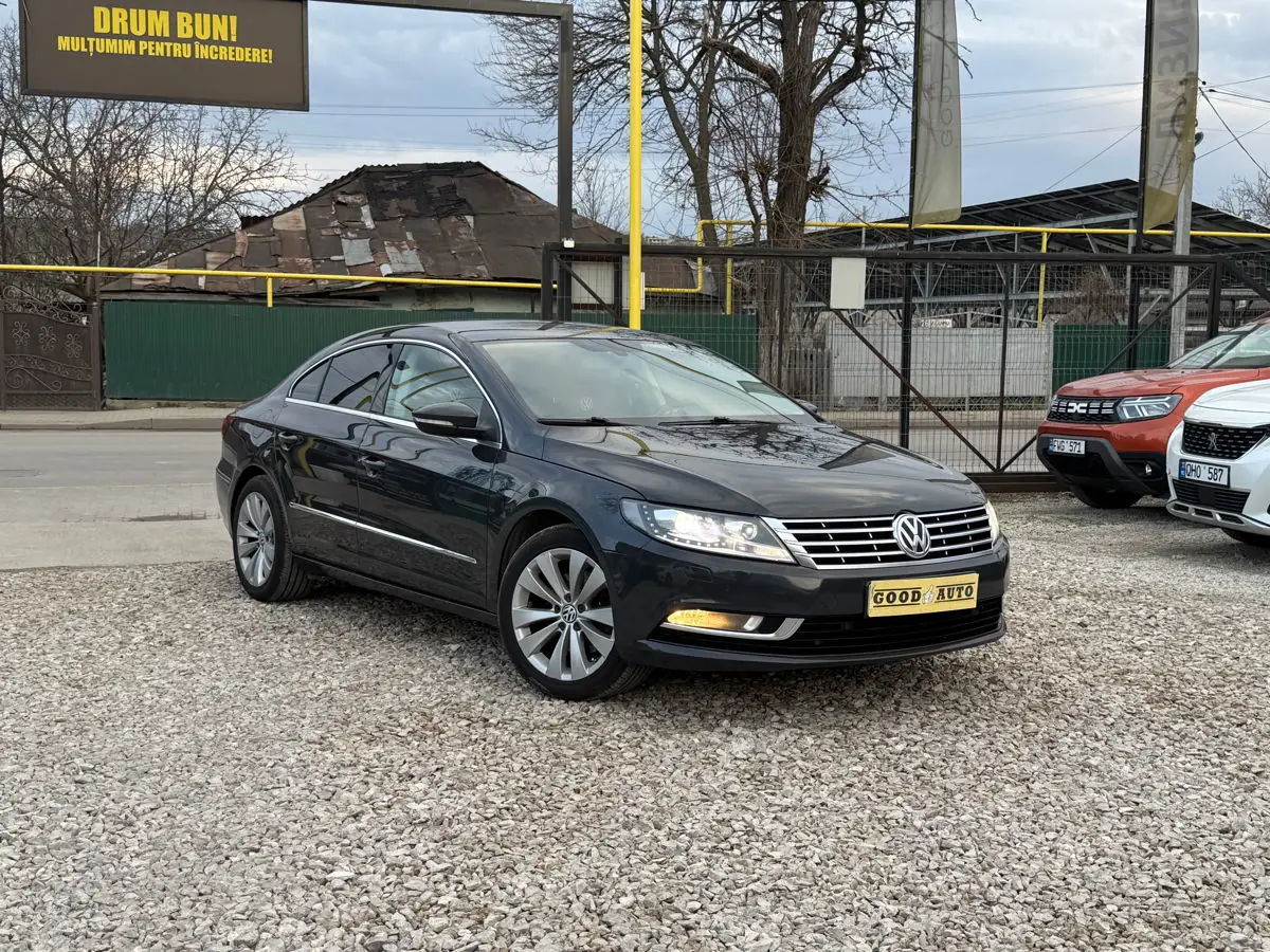 Volkswagen Passat CC - фото 1