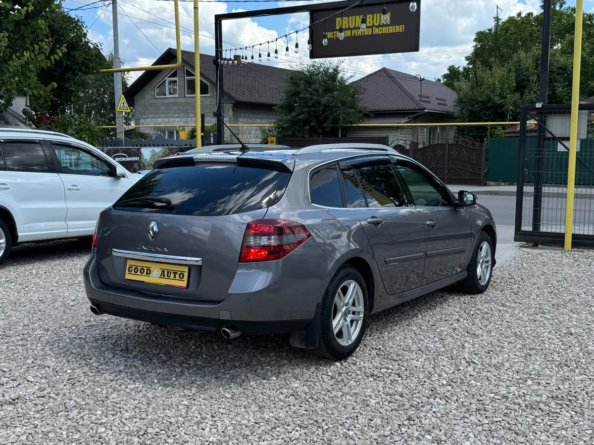 Renault Laguna