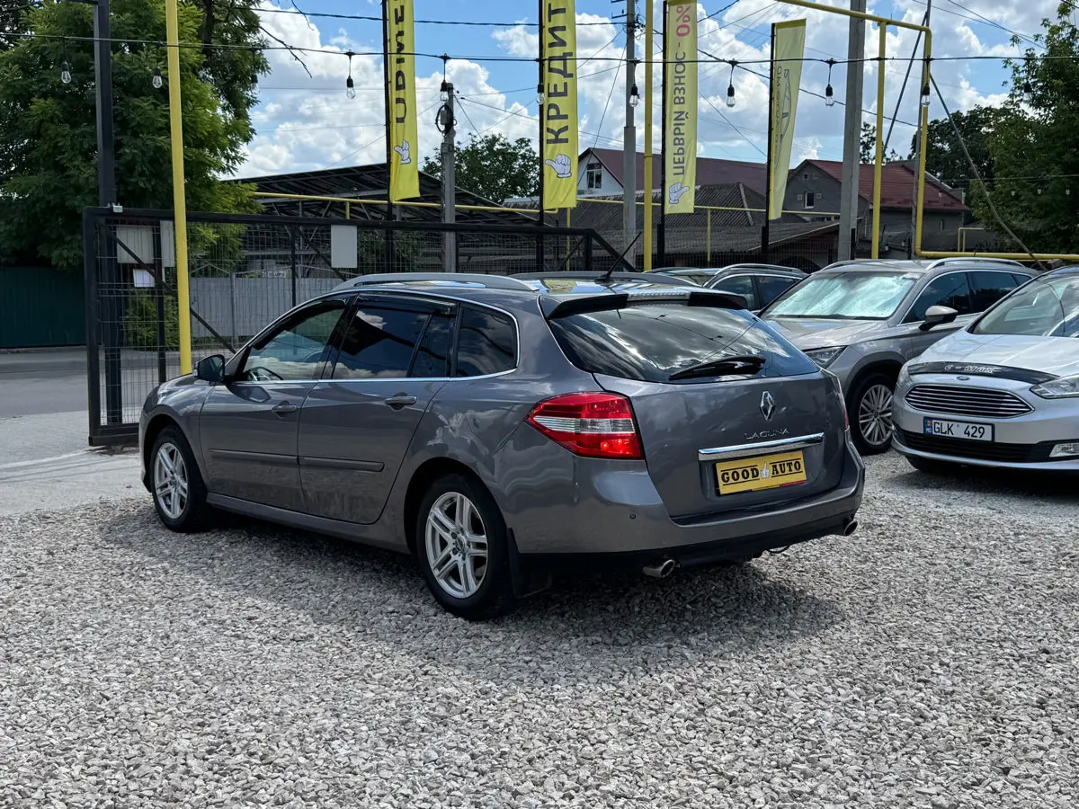 Renault Laguna