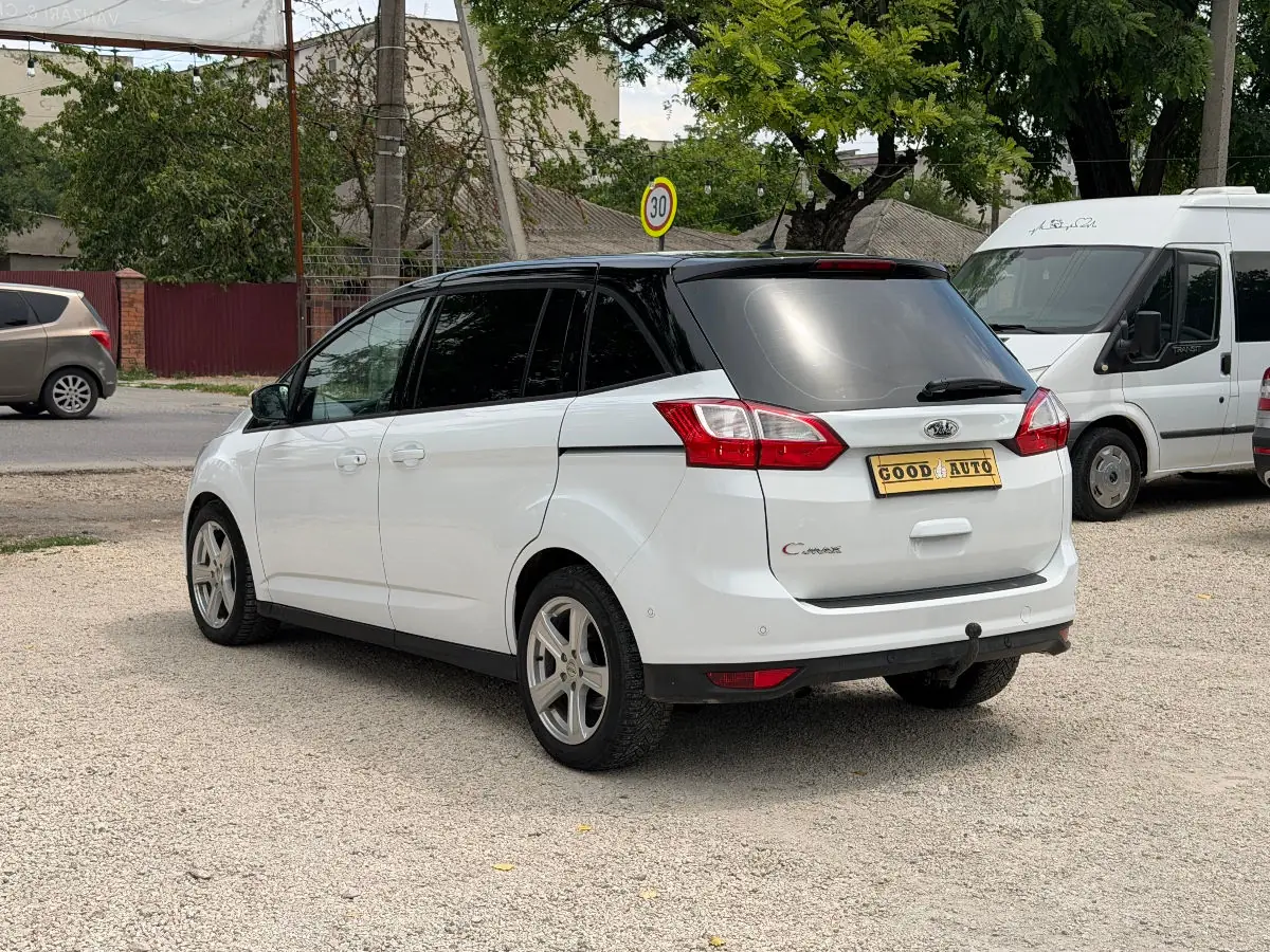 Ford Grand C-MAX